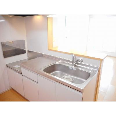 パラッツオ上新 202【管理NO：1-020365401-02020】 ★家具家電は申し込み後に搬入します★ ★2026年10月下旬入居可能★の物件写真3