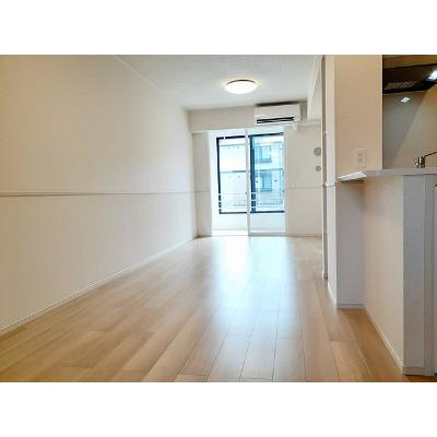 カーサ　ソレイユ 105【管理NO：1-027340501-01040】 ★家具家電は申し込み後に搬入します★の物件写真2