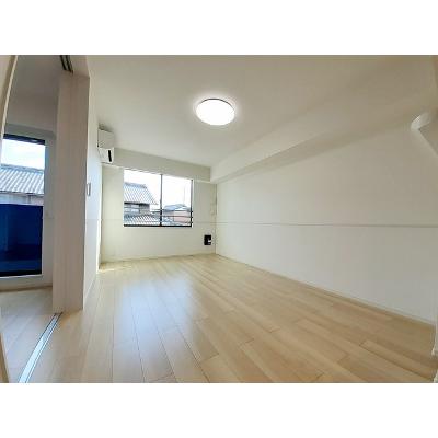 アーバン　ライフ 202【管理NO：1-026448201-02020】 ★家具家電は申し込み後に搬入します★ ★2026年10月下旬入居可能★の物件写真2