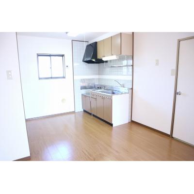 スカイメゾンⅠ 202【管理NO：1-007899701-02020】 ★家具家電は申し込み後に搬入します★ ★2026年10月中旬入居可能★の物件写真2