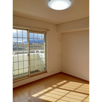 グランプレーヌＢ 203【管理NO：1-014402202-02030】 ★家具家電は申し込み後に搬入します★ ★2026年10月中旬入居可能★の物件写真2