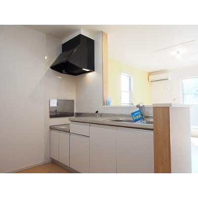 ファンターナ 201【管理NO：1-018473901-02010】 ★家具家電は申し込み後に搬入します★の物件写真3