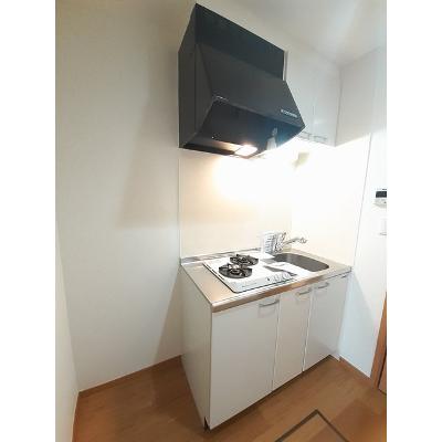 ステイションランドナガタキ 101【管理NO：1-014213301-01010】 ★家具家電は申し込み後に搬入します★ ★2026年10月下旬入居可能★の物件写真3