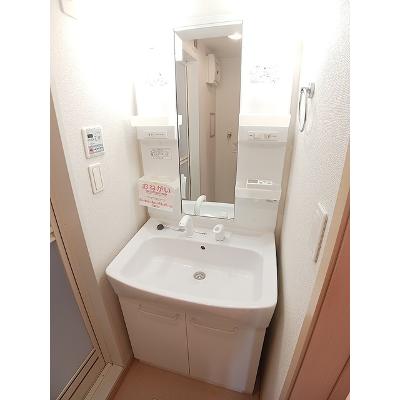 アセット詫間 201【管理NO：1-016693401-02010】 ★家具家電は申し込み後に搬入します★の物件写真6