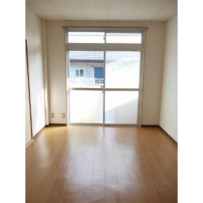 ハイツおおいし 201【管理NO：1-002081301-02010】 ★家具家電は申し込み後に搬入します★ ★2026年10月中旬入居可能★の物件写真2