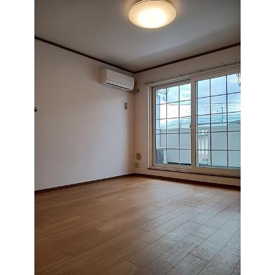 バーシア南梅本Ｂ 201【管理NO：1-011090002-02010】 ★家具家電は申し込み後に搬入します★の物件写真2