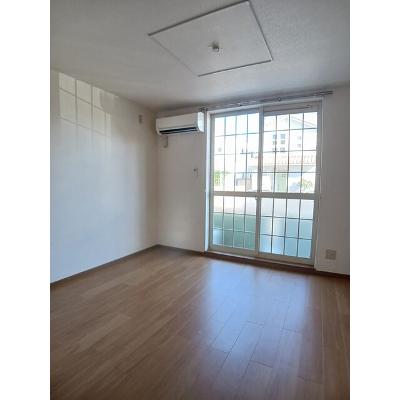カメリアボア 103【管理NO：1-009425401-01030】 ★家具家電は申し込み後に搬入します★ ★2026年10月下旬入居可能★の物件写真2
