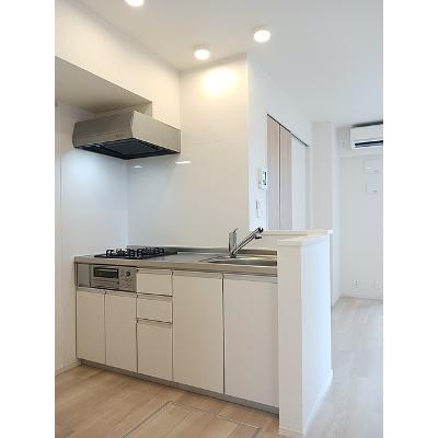 カナールＢ 101【管理NO：1-025713002-01010】 ★家具家電は申し込み後に搬入します★の物件写真3
