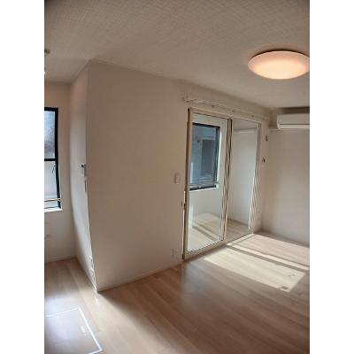 サンフラワー 101【管理NO：1-027695801-01010】 ★家具家電は申し込み後に搬入します★ ★2026年11月中旬入居可能★の物件写真2