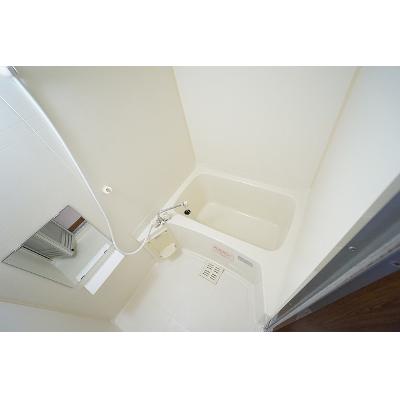 エル・シャルマン 101【管理NO：1-009678801-01010】 ★家具家電は申し込み後に搬入します★ ★2026年10月下旬入居可能★の物件写真4