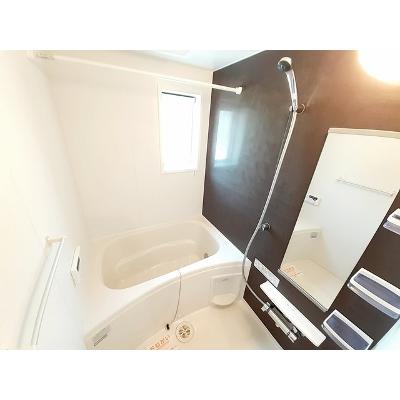 グラティス　Ⅲ 101【管理NO：1-023699103-01010】 ★家具家電は申し込み後に搬入します★ ★2026年12月中旬入居可能★の物件写真4