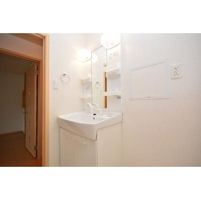 プリムローズ　Ⅰ 203【管理NO：1-015798901-02030】 ★家具家電は申し込み後に搬入します★ ★2026年10月下旬入居可能★の物件写真6