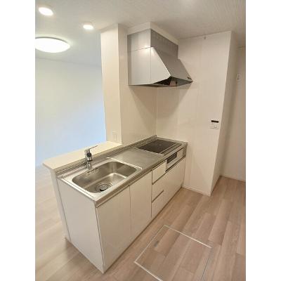 apartment 〒108-0075　東京都港区港南２丁目16-1