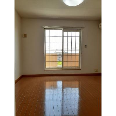 フルーブ・レゾネートＦ 204【管理NO：1-013783304-02040】 ★家具家電は申し込み後に搬入します★ ★2026年10月中旬入居可能★の物件写真2