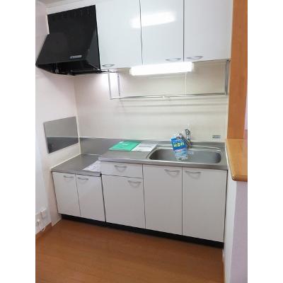 ソレイユⅡ 203【管理NO：1-014038302-02030】 ★家具家電は申し込み後に搬入します★ ★2026年10月中旬入居可能★の物件写真3