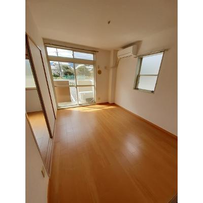 アクティブ平松 105【管理NO：1-004964501-01040】 ★家具家電は申し込み後に搬入します★ ★2026年10月中旬入居可能★の物件写真2