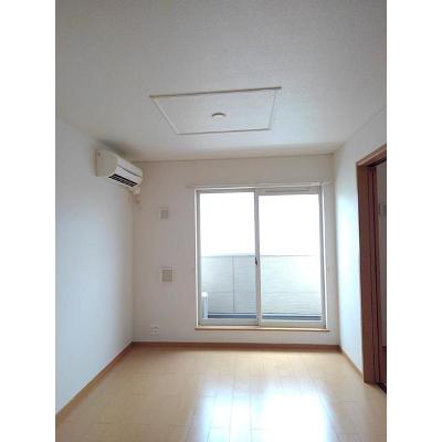 フローラルアメニティーＢ 202【管理NO：1-014687002-02020】 ★家具家電は申し込み後に搬入します★ ★2026年10月中旬入居可能★の物件写真2