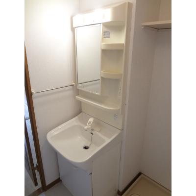 ロイヤル弐番館 202【管理NO：1-011248102-02020】 ★家具家電は申し込み後に搬入します★ ★2026年10月中旬入居可能★の物件写真6