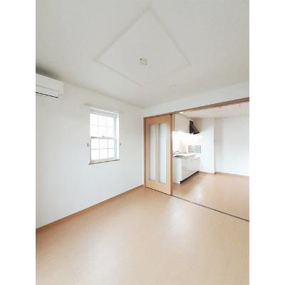 グローリー花立Ⅴ 101【管理NO：1-015297602-01010】 ★家具家電は申し込み後に搬入します★ ★2026年10月下旬入居可能★の物件写真2