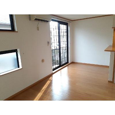シャローム岩塚 201【管理NO：1-011981801-02010】 ★家具家電は申し込み後に搬入します★ ★2026年10月中旬入居可能★の物件写真2
