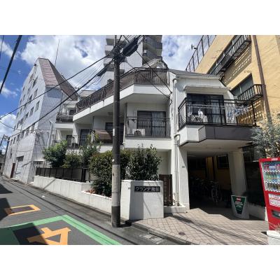 Oneupマンスリー幡ヶ谷・中野新橋【ペット飼育相談・お子様可・ドラム式洗濯機有・独立洗面台】の外観画像