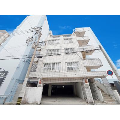 OneLife那覇波の上サンゴマンション【★バストイレ別・洗浄機能付き便座】の外観画像
