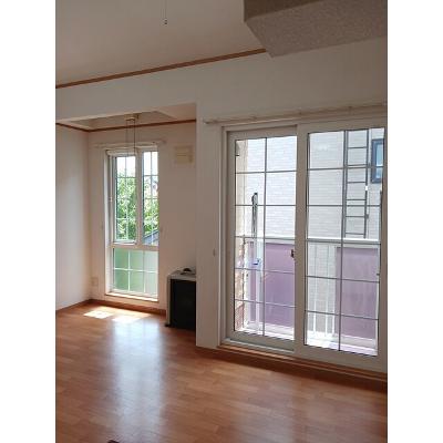 ホークフェザー１７ 203【管理NO：1-013159601-02030】 ★家具家電は申し込み後に搬入します★ ★2026年10月中旬入居可能★の物件写真2
