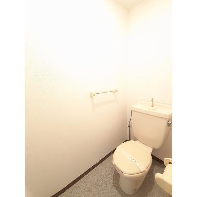 apartment 山口県岩国市中津町３丁目８－７２ 

↓地図はこちらから