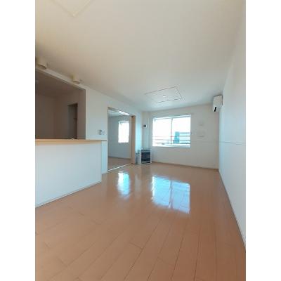 チアト　Ⅱ 201【管理NO：1-020529301-02010】 ★家具家電は申し込み後に搬入します★ ★2026年09月中旬入居可能★の物件写真2
