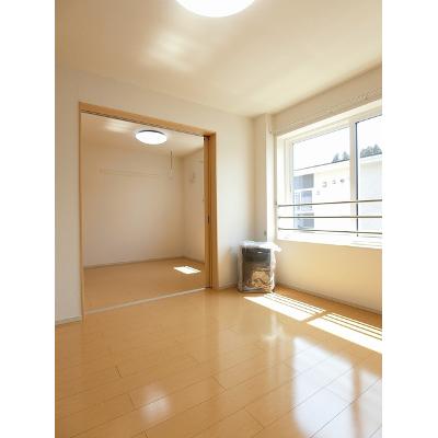 プライムヒルズⅠ 201【管理NO：1-020843901-02010】 ★家具家電は申し込み後に搬入します★ ★2026年10月下旬入居可能★の物件写真2
