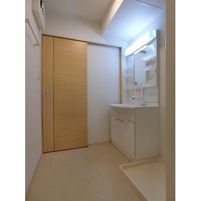 プライムヒルズⅠ 201【管理NO：1-020843901-02010】 ★家具家電は申し込み後に搬入します★ ★2026年10月下旬入居可能★の物件写真6