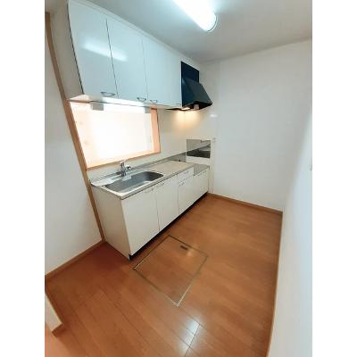 インフォローズＢ 101【管理NO：1-013593202-01010】 ★家具家電は申し込み後に搬入します★の物件写真3