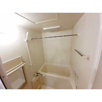 アトリウム　コーツ 301【管理NO：1-010285501-03010】 ★家具家電は申し込み後に搬入します★ ★2026年11月中旬入居可能★の物件写真4