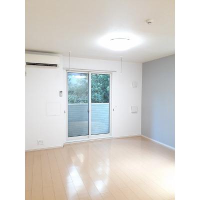 サンライズ霞　Ⅰ 106【管理NO：1-018703301-01050】 ★家具家電は申し込み後に搬入します★ ★2026年10月下旬入居可能★の物件写真2