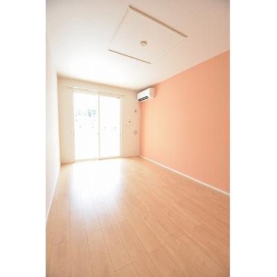 apartment 〒108-0075　東京都港区港南２丁目16-1