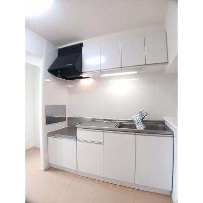 フォーリスト 203【管理NO：1-018942201-02030】 ★家具家電は申し込み後に搬入します★ ★2026年10月下旬入居可能★の物件写真3