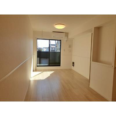 ニュー　ライジング　サン 203【管理NO：1-027068601-02030】 ★家具家電は申し込み後に搬入します★ ★2026年11月中旬入居可能★の物件写真2