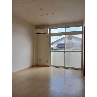 コー・メー・ハイム 204【管理NO：1-004395901-02040】 ★家具家電は申し込み後に搬入します★ ★2026年10月下旬入居可能★の物件写真2