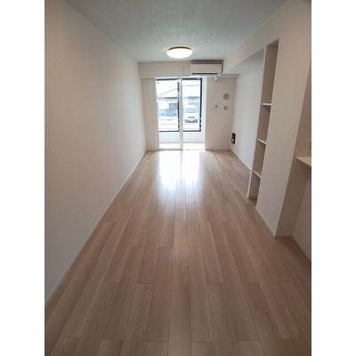 ルストパラディ　久留馬 103【管理NO：1-028021201-01030】 ★家具家電は申し込み後に搬入します★ ★2026年10月下旬入居可能★の物件写真2