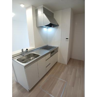 ルストパラディ　久留馬 103【管理NO：1-028021201-01030】 ★家具家電は申し込み後に搬入します★ ★2026年10月下旬入居可能★の物件写真3