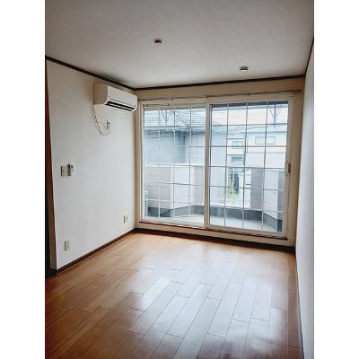 ローハプレイス 201【管理NO：1-009783401-02010】 ★家具家電は申し込み後に搬入します★ ★2026年10月下旬入居可能★の物件写真2