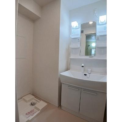 イースト　アヴェニューＡ 301【管理NO：1-022572201-03010】 ★家具家電は申し込み後に搬入します★ ★2026年11月上旬入居可能★の物件写真6