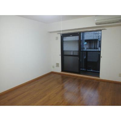 チェスナッツ 103【管理NO：1-012657101-01030】 ★家具家電は申し込み後に搬入します★ ★2026年10月下旬入居可能★の物件写真2