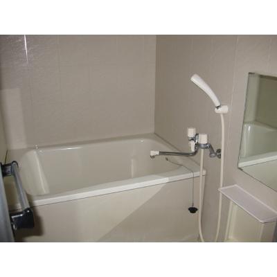 レザン 202【管理NO：1-009352701-02020】 ★家具家電は申し込み後に搬入します★ ★2026年10月下旬入居可能★の物件写真4