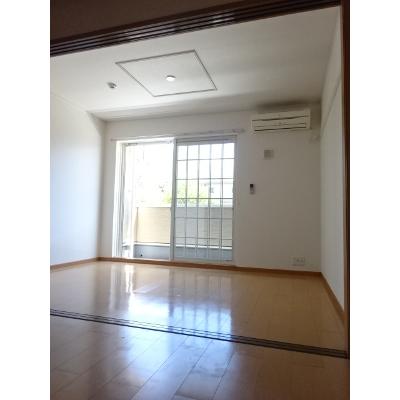 モデルノ・アロッジオ 103【管理NO：1-014456701-01030】 ★家具家電は申し込み後に搬入します★ ★2026年11月中旬入居可能★の物件写真2
