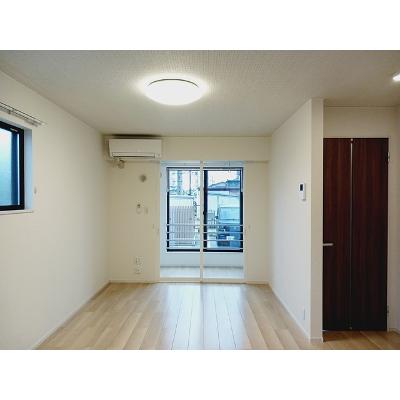 ドムスサンセールⅥ　Ａ 104【管理NO：1-026242401-01040】 ★家具家電は申し込み後に搬入します★ ★2026年12月中旬入居可能★の物件写真2
