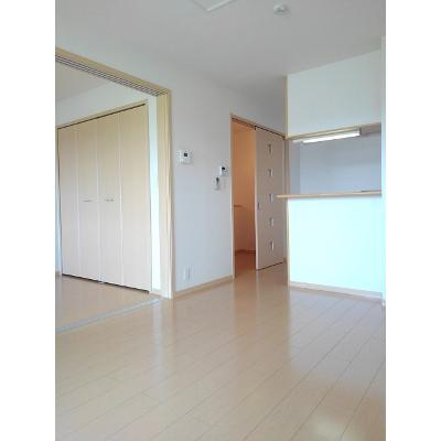 ナー・パリー・ヒルズ 203【管理NO：1-016546501-02030】 ★家具家電は申し込み後に搬入します★ ★2026年10月中旬入居可能★の物件写真2