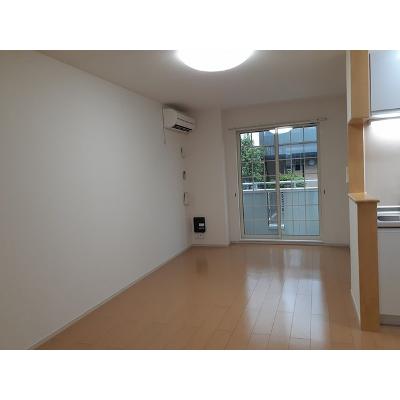 ハナブサ 104【管理NO：1-017530901-01040】 ★家具家電は申し込み後に搬入します★ ★2026年10月下旬入居可能★の物件写真2