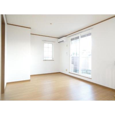 シャン・ド・フルールＢ 102【管理NO：1-009754702-01020】 ★家具家電は申し込み後に搬入します★ ★2026年10月中旬入居可能★の物件写真2