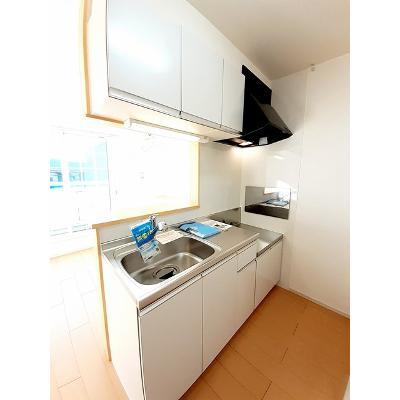 エミネンスⅠ 203【管理NO：1-018034501-02030】 ★家具家電は申し込み後に搬入します★ ★2026年11月上旬入居可能★の物件写真3